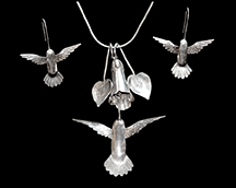 Flying Jewel with earrings and pendant